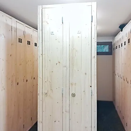 Spacieux Aux Deux Alpes Avec Terrasse Et 10 Couchages - Fr-1-811-44