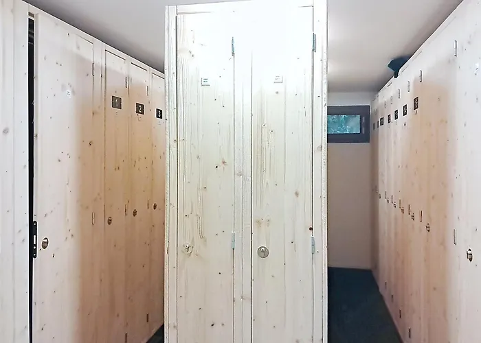 Spacieux Aux Deux Alpes Avec Terrasse Et 10 Couchages - Fr-1-811-44