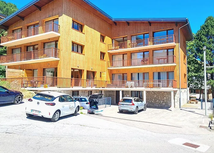 Spacieux Aux Deux Alpes Avec Terrasse Et 10 Couchages - Fr-1-811-44 Ле дез Альп